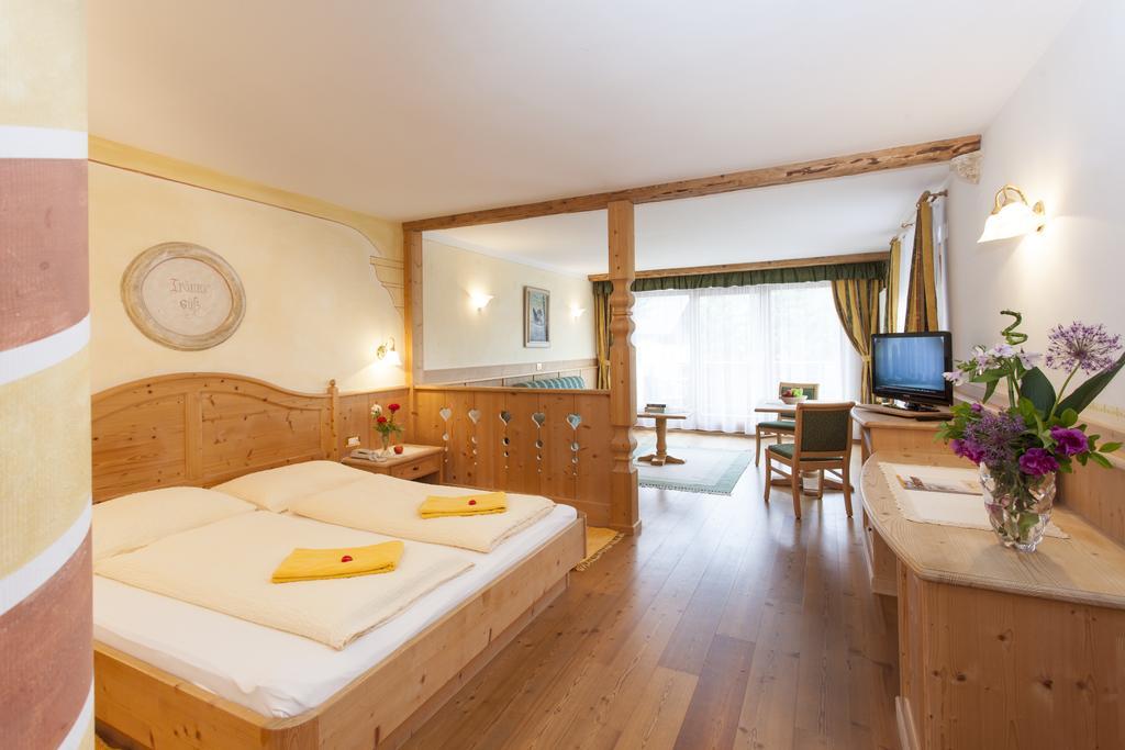 Landhotel Tharerwirt Olang Quarto foto